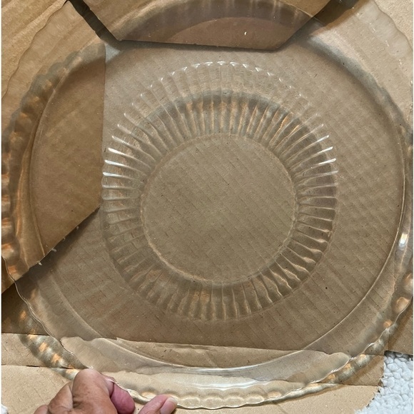 ****Donated***GLASS serving dish 12.5” - Picture 1 of 6